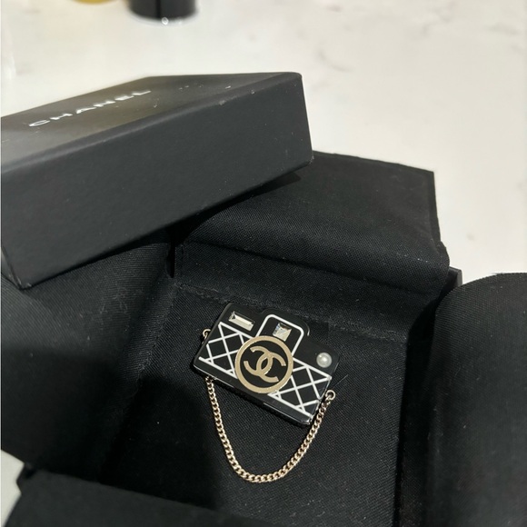 Chanel Camera Brooch - Picture 3 of 4
